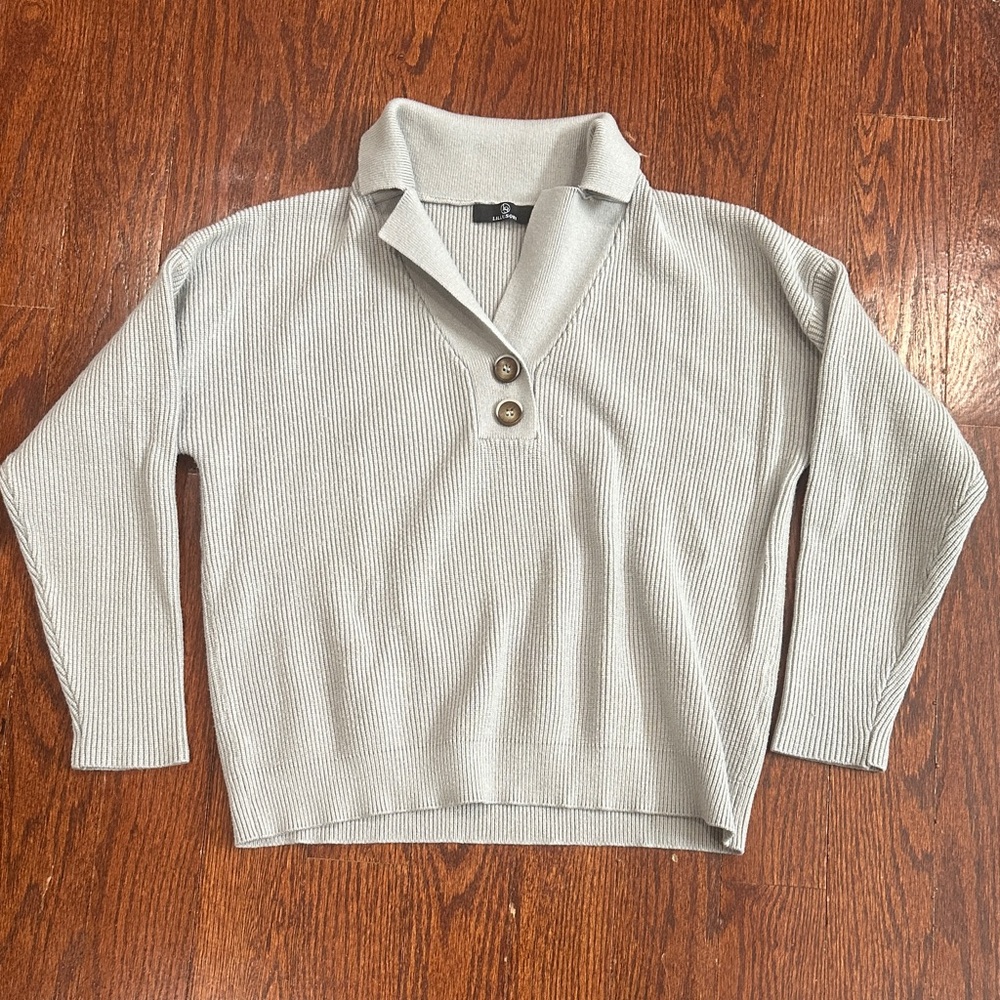 Elegant Women's Ribbed Cardigan